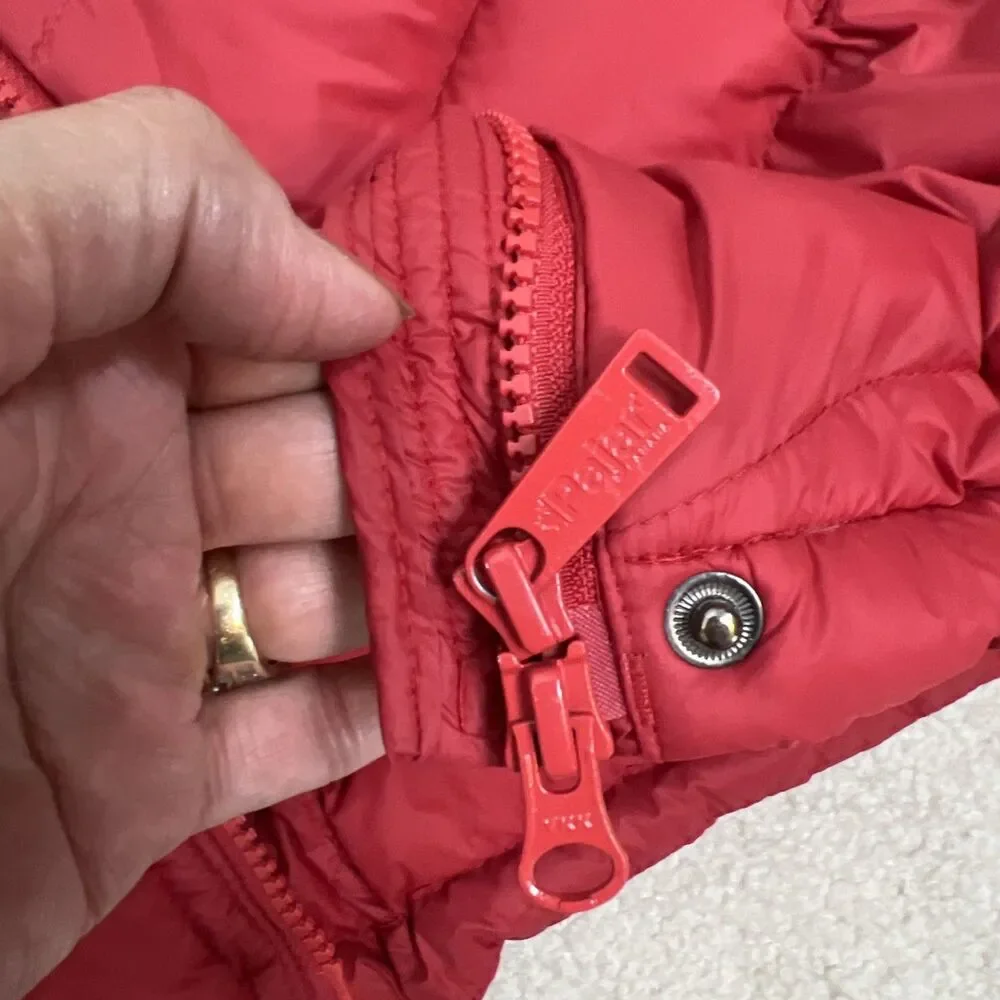 Women’s PAJAR Red Winter Puffer Jacket Duck Down Filled Hooded Small Canada Read